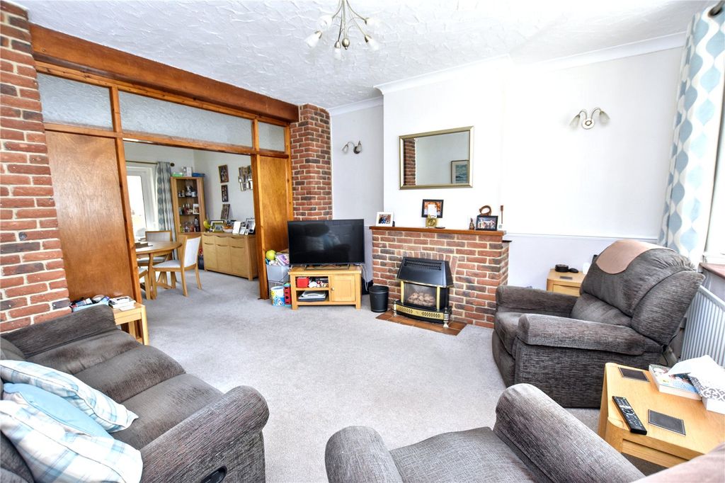 Property photo 2 of 11 Picture No. 03