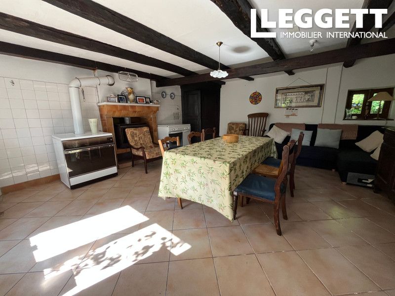 Property photo 3 of 10