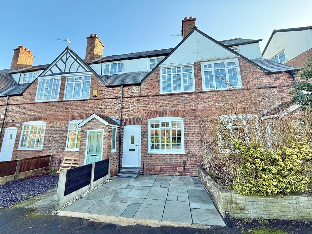 Property photo 1 of 9 Front