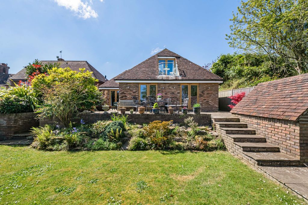 Property photo 1 of 22
