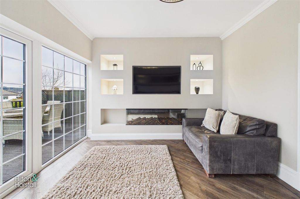 Property photo 3 of 26 Mitton Avenue