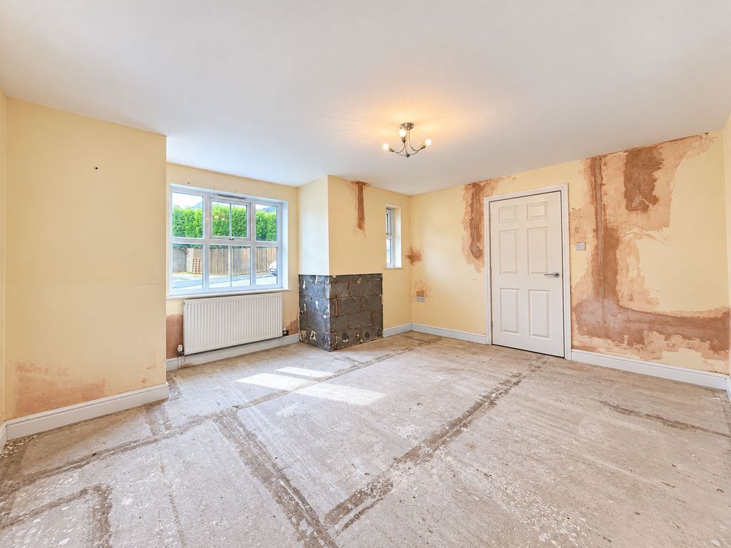 Property photo 2 of 16