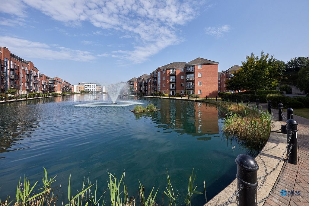 Property photo 1 of 7 Communal Grounds