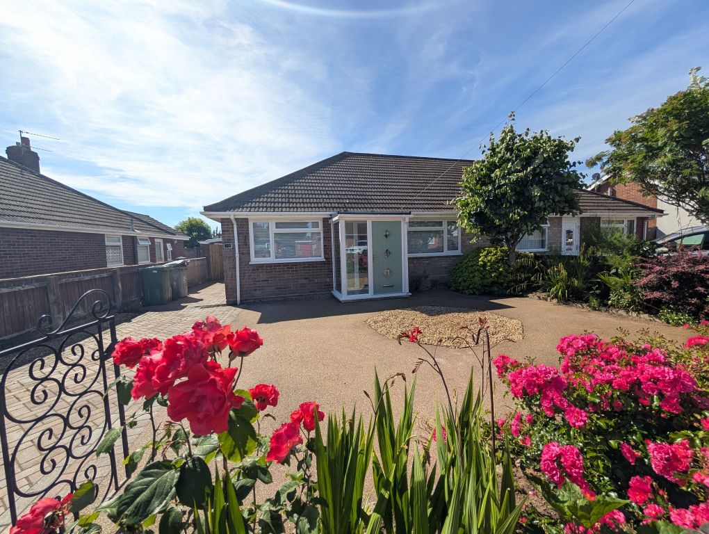 Property photo 1 of 11 Image