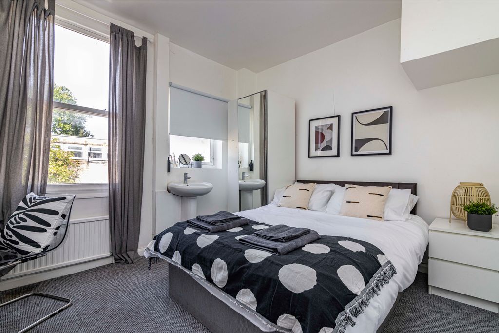 Property photo 2 of 14 23Bridlingtonstreet-11 1