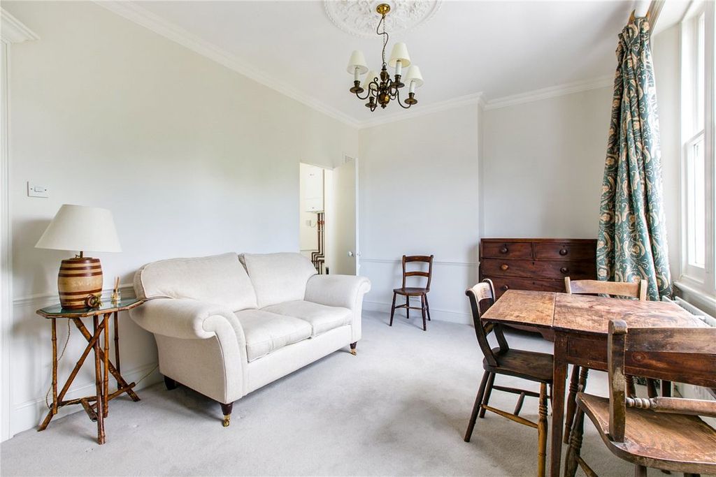 Property photo 2 of 4