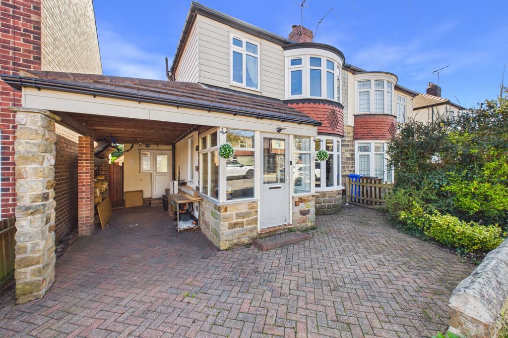 Property photo 1 of 28 Front External