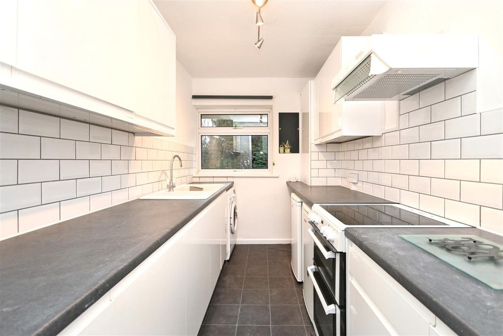 Property photo 3 of 12 Dsc_3243.Jpg