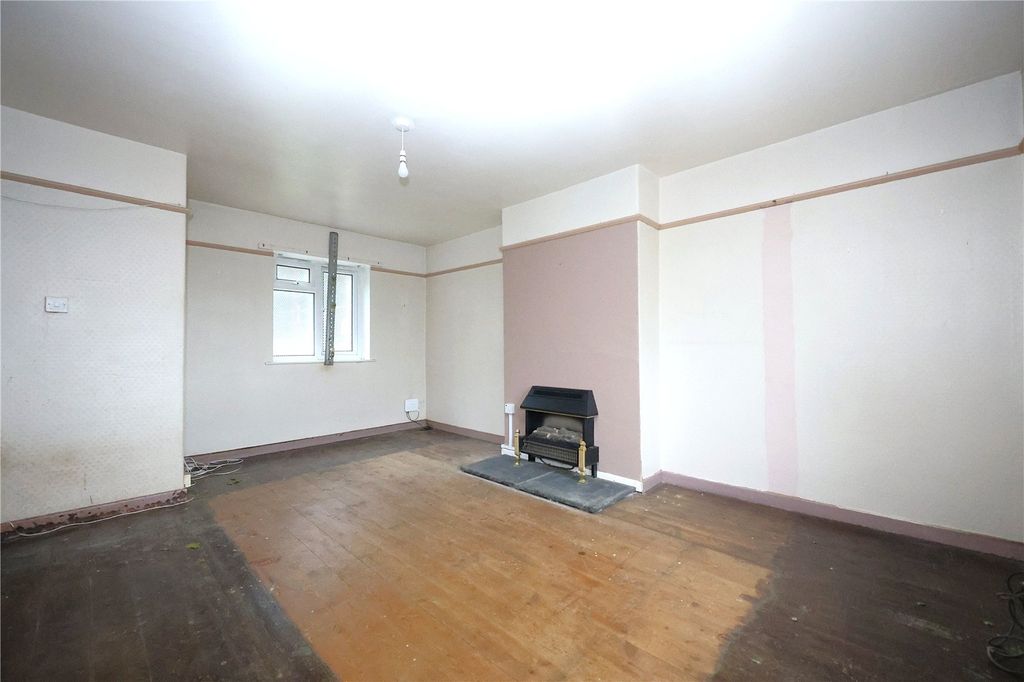 Property photo 2 of 24 Picture No. 08