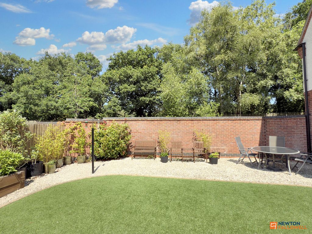 Property photo 3 of 54