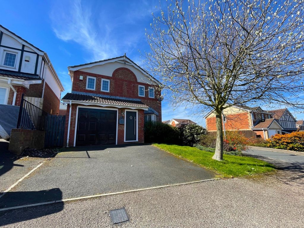 Property photo 1 of 17 Photograph 1