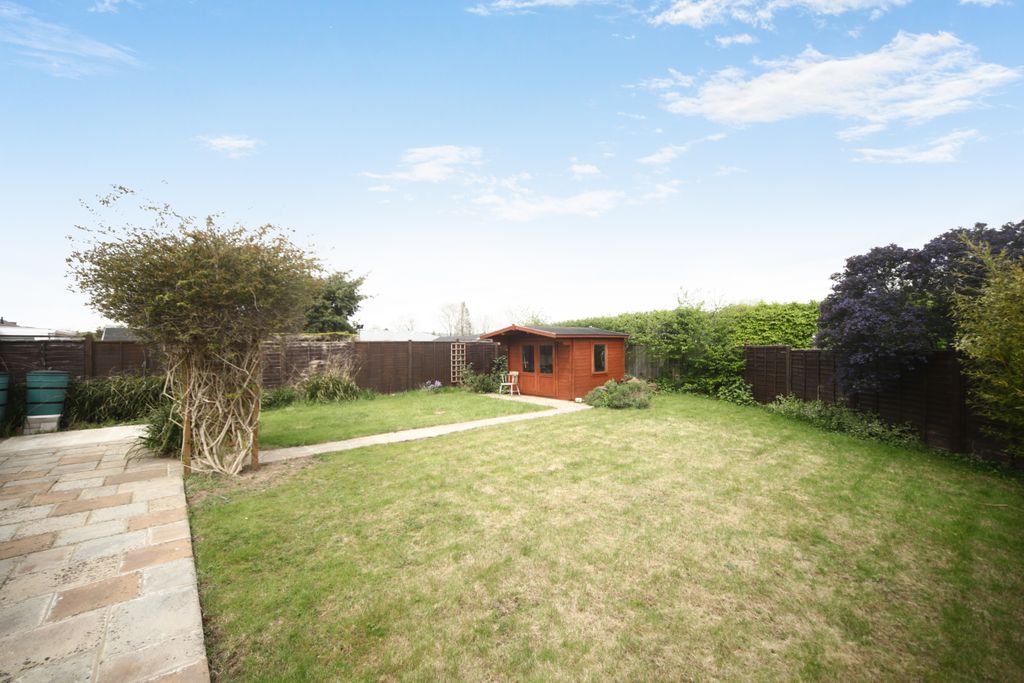 Property photo 3 of 20