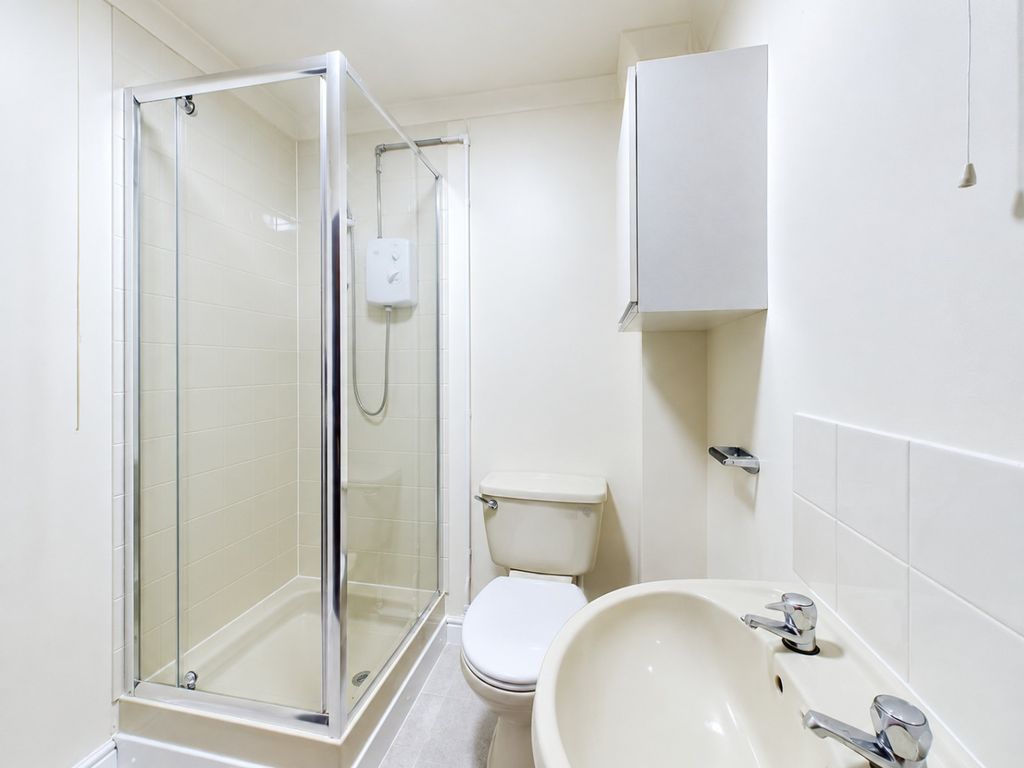 Property photo 3 of 3 2746077