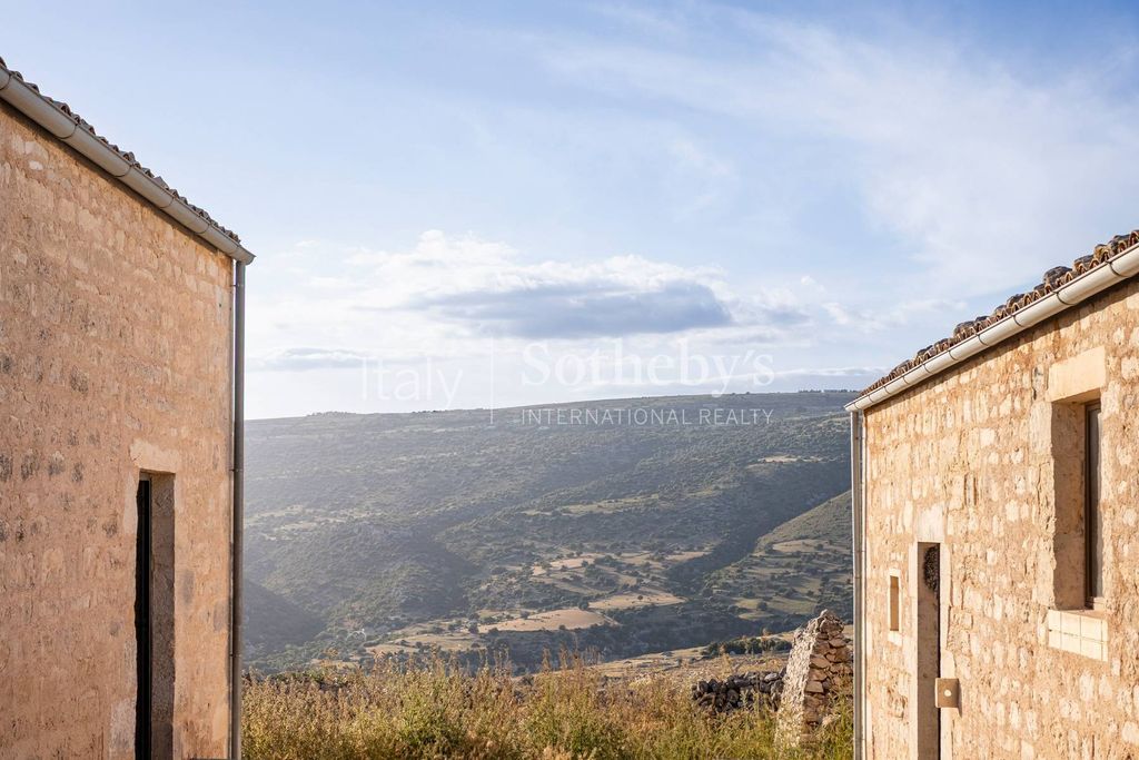 Property photo 3 of 30