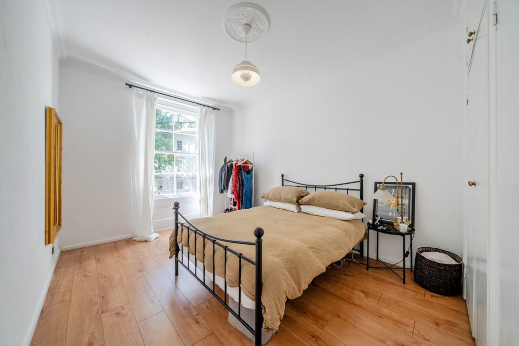 Property photo 2 of 11 Picture No. 07