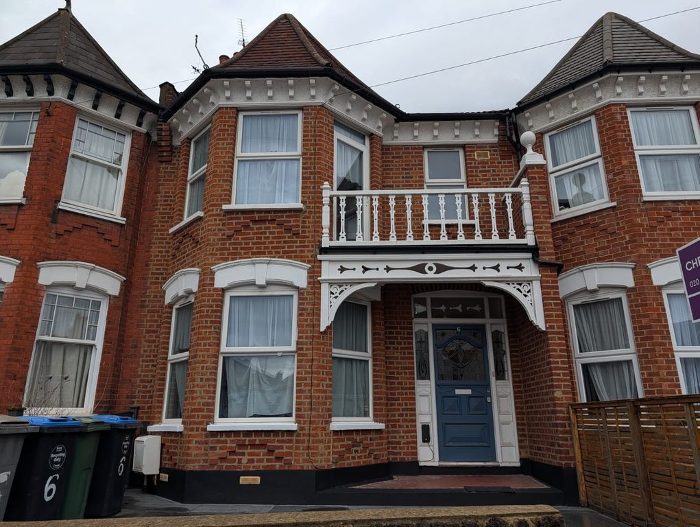 Property photo 1 of 25