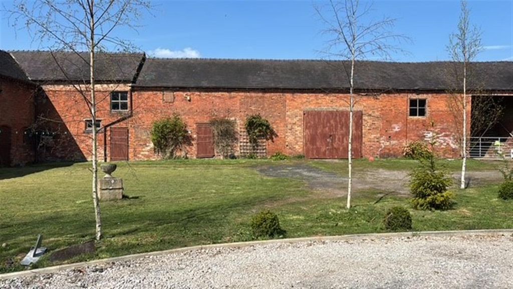 Property photo 2 of 3