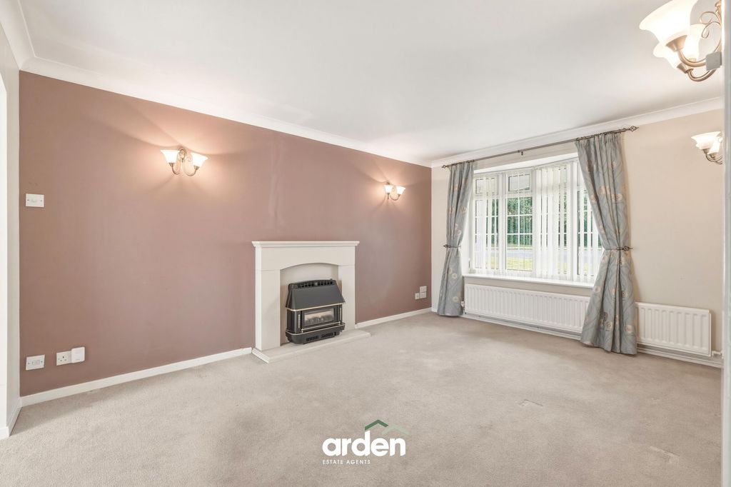 Property photo 2 of 15