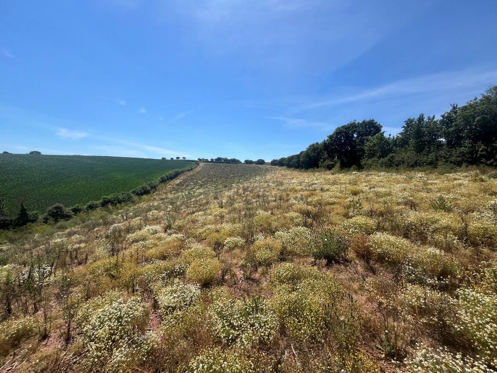 Property photo 1 of 3 Lot 2