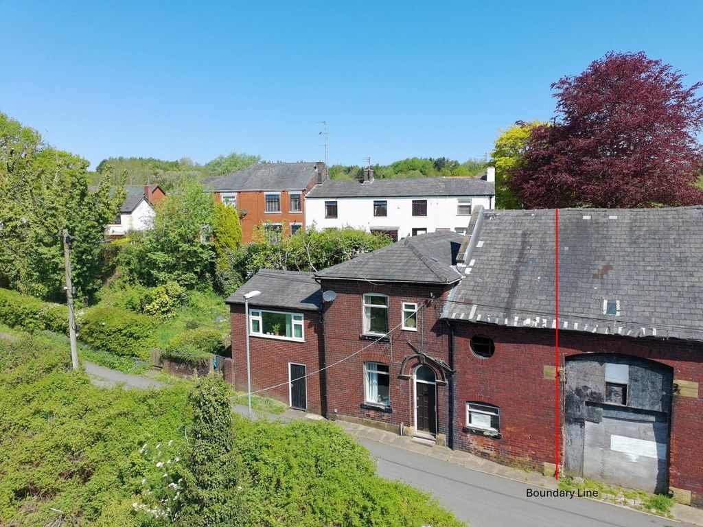 Property photo 1 of 30