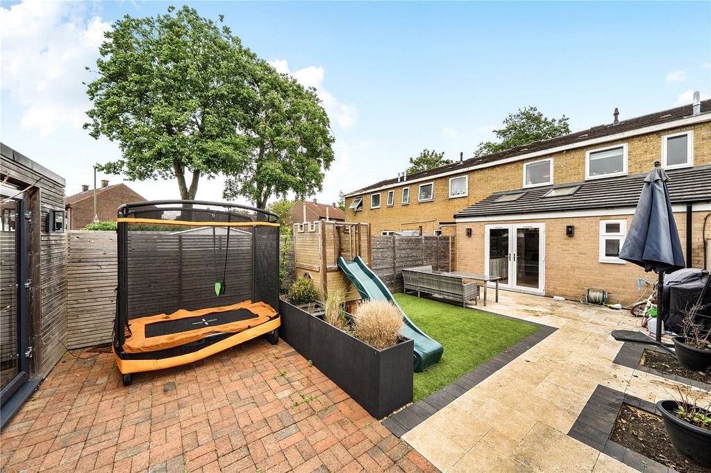 Property photo 3 of 20 Picture No. 31