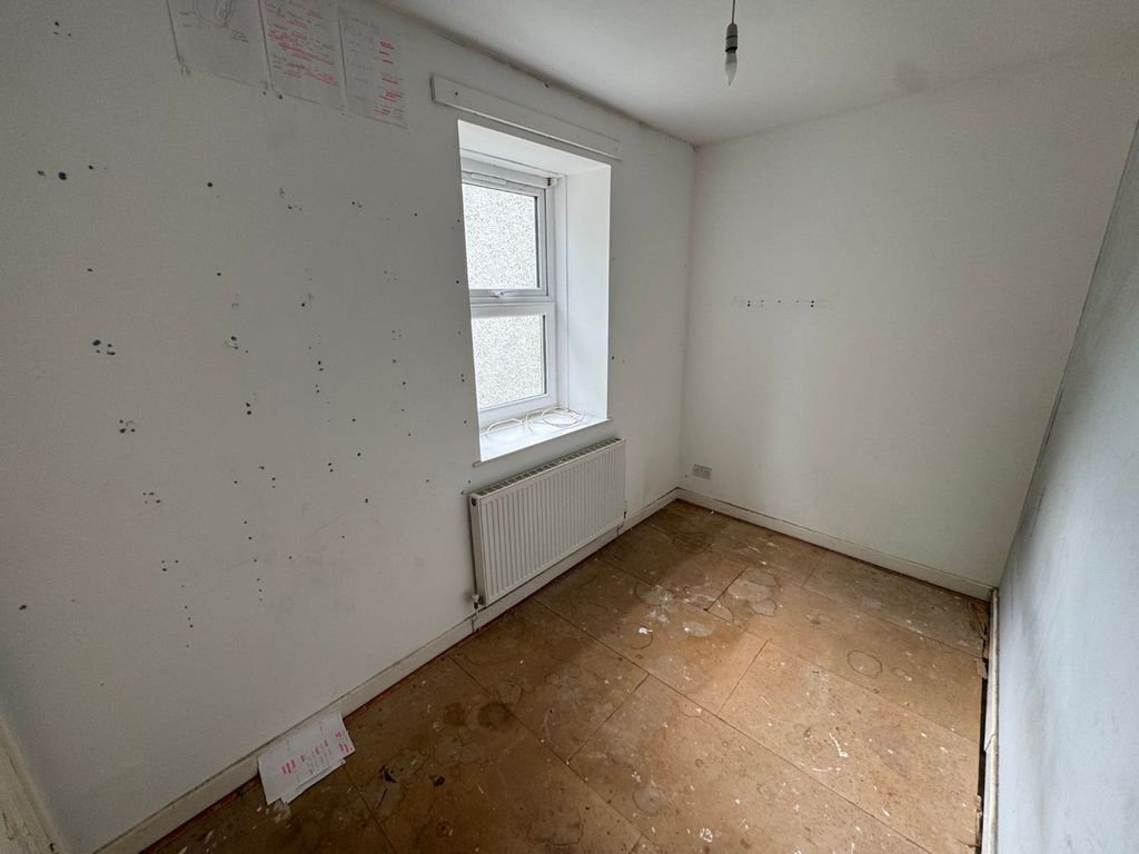 Additional image 18 of 3 bed flat for saleLewis Street, Pontwelly, Llandysul SA44