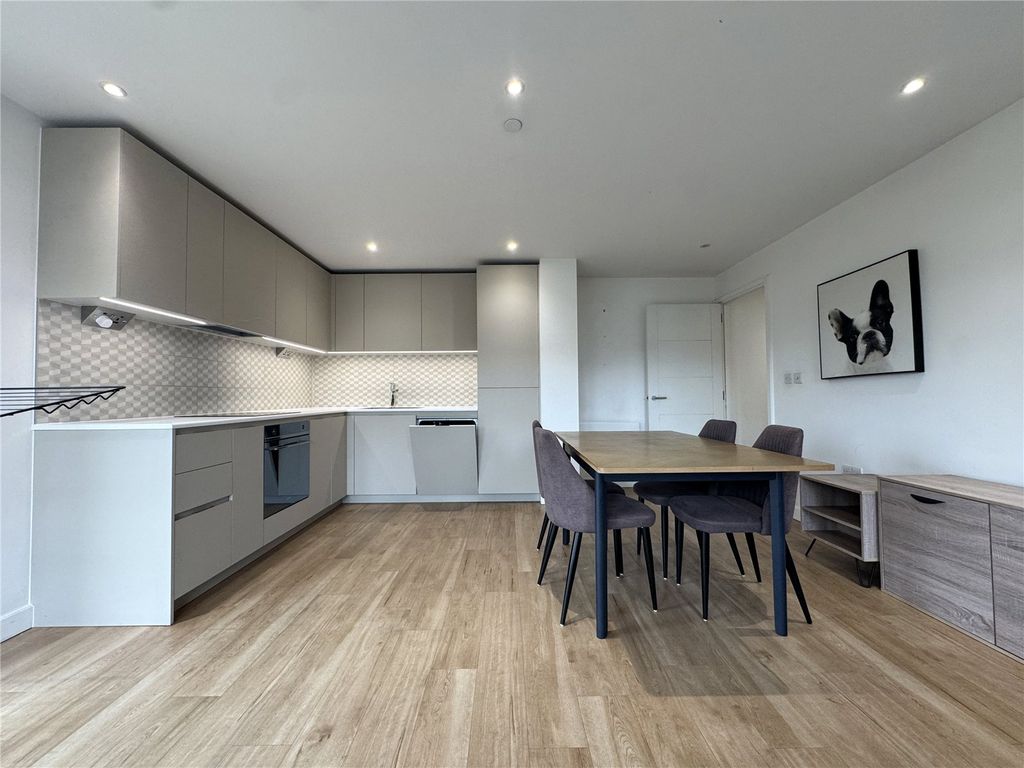 Property photo 2 of 13 Picture No. 07