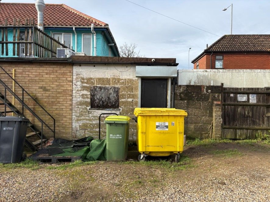 Property photo 2 of 5