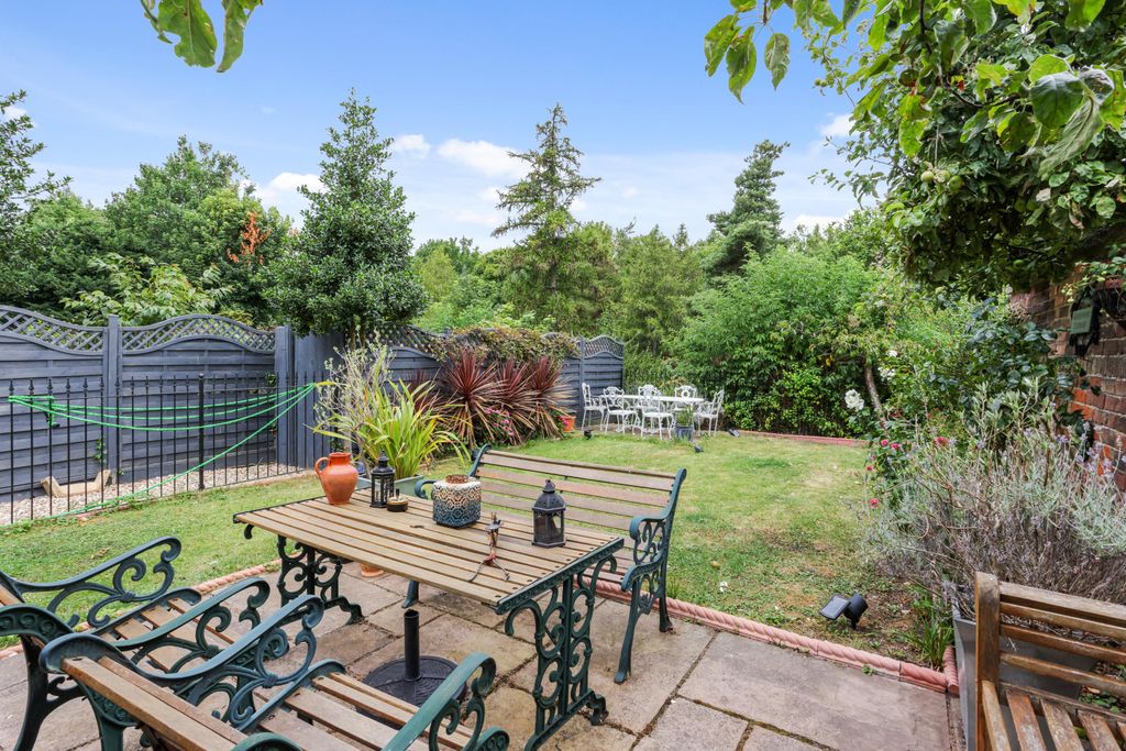 Property photo 2 of 23 Image