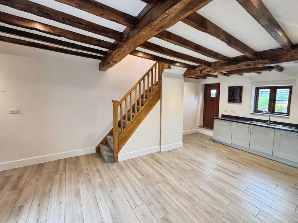 Property photo 2 of 8 Pbox-Img.Jpg