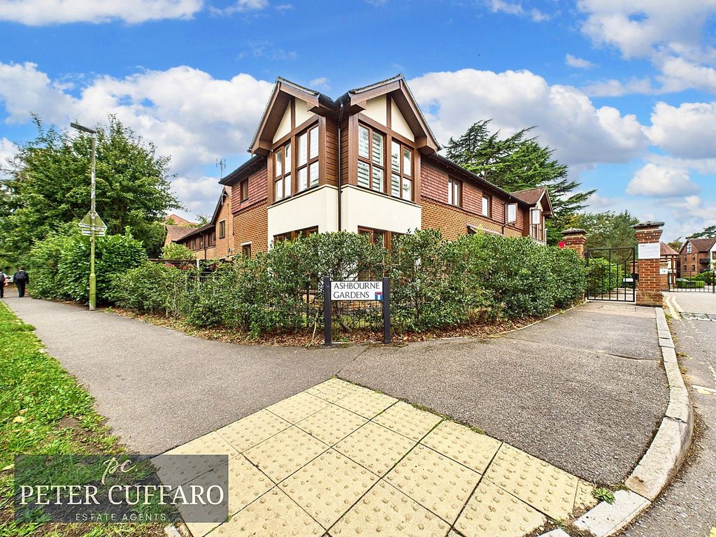 Property photo 1 of 11