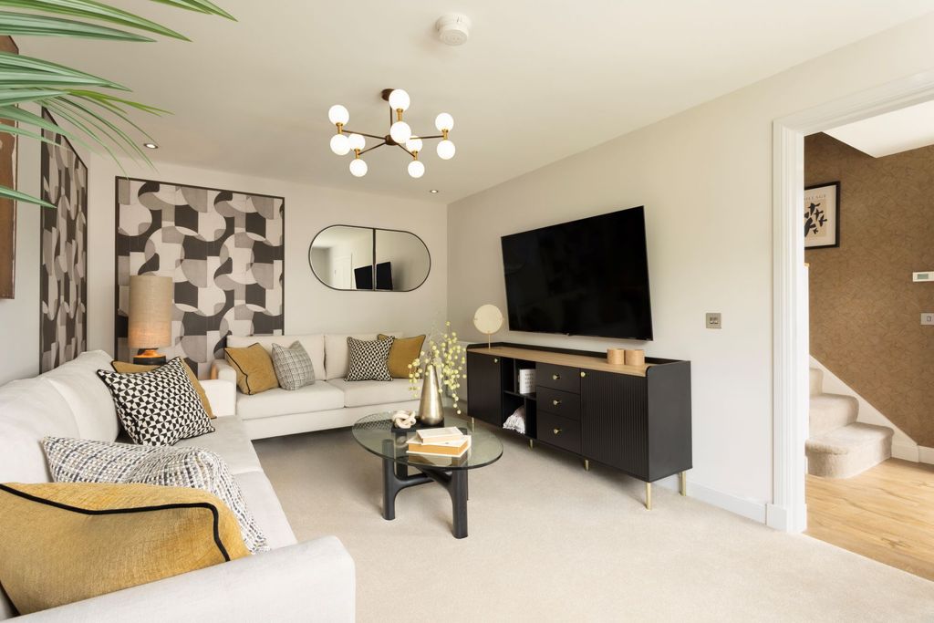 Property photo 3 of 10 The Kinloch