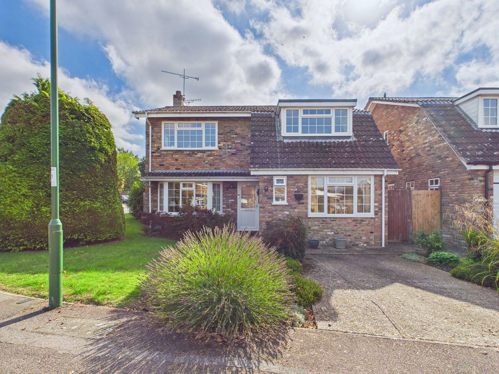 Property photo 1 of 18