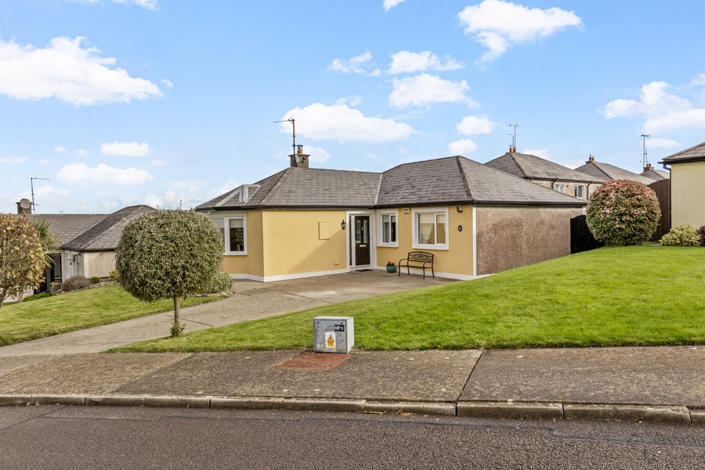 Property photo 1 of 24