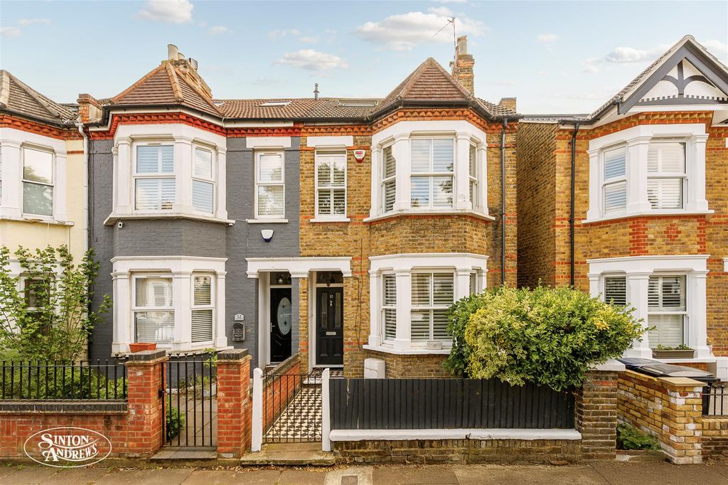 Property photo 1 of 15 10 Elthorne Avenue-1.Jpg