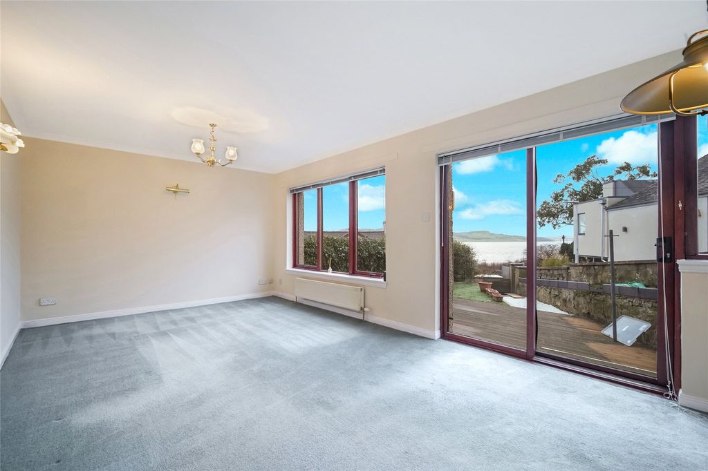 Property photo 2 of 26 Picture No. 04