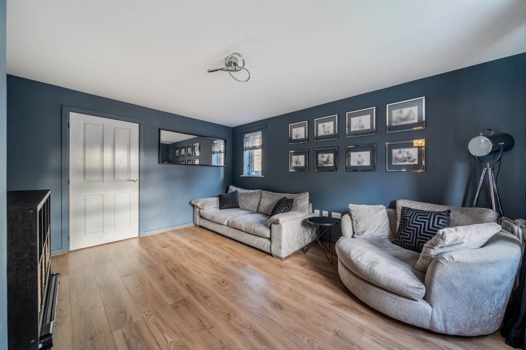 Property photo 3 of 20 Living Area