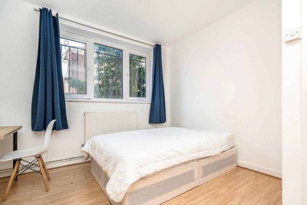 Property photo 3 of 9 Picture No. 01