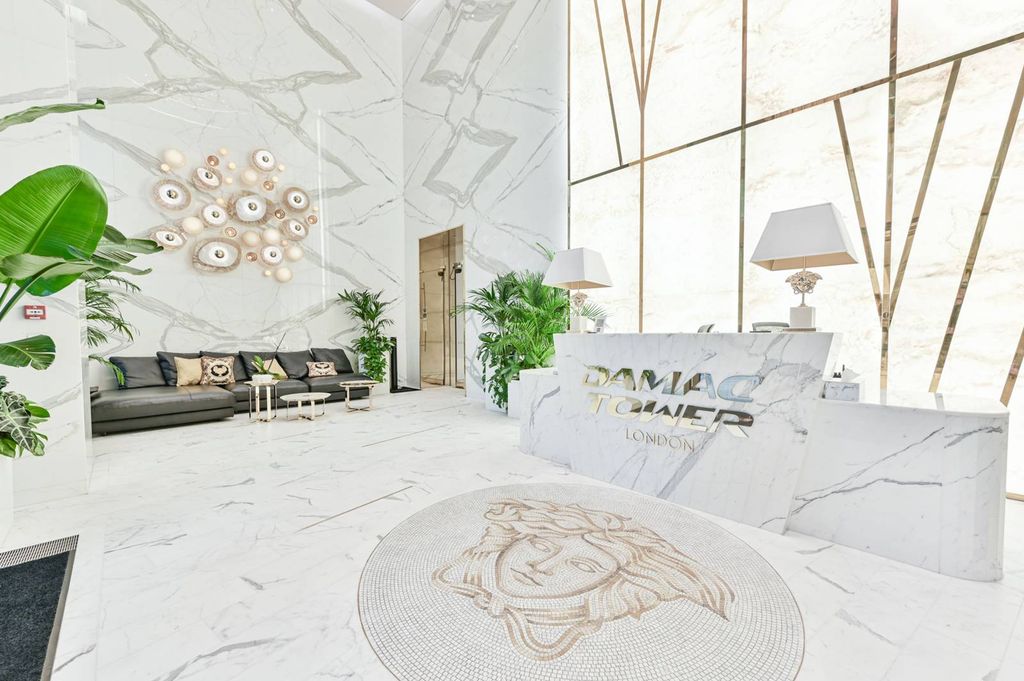 Property photo 1 of 4