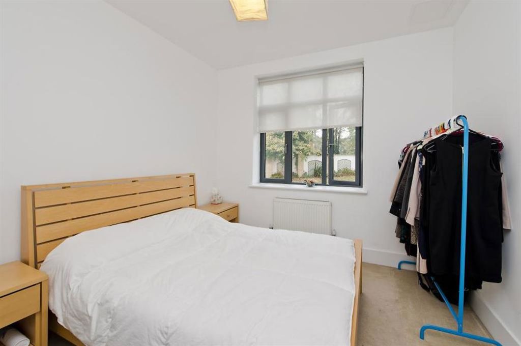 Property photo 3 of 6