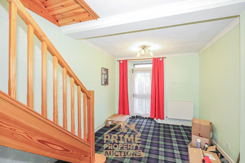 Property photo 3 of 21