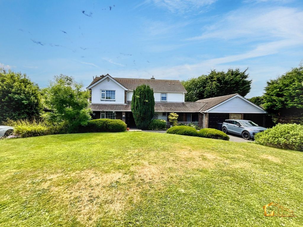 Property photo 1 of 24
