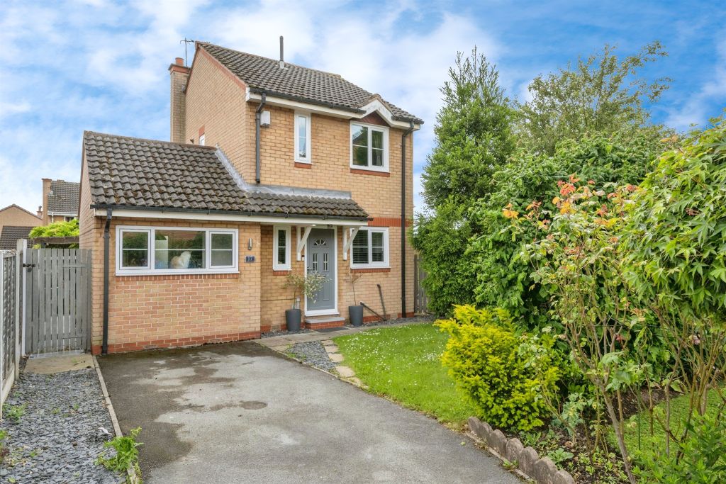 Property photo 1 of 17