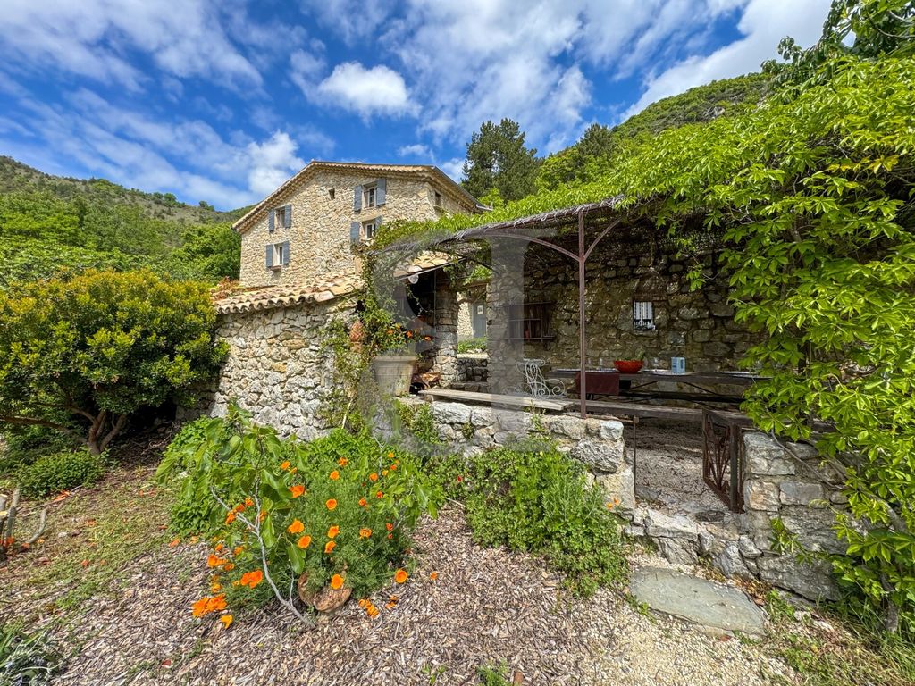 Property photo 3 of 36