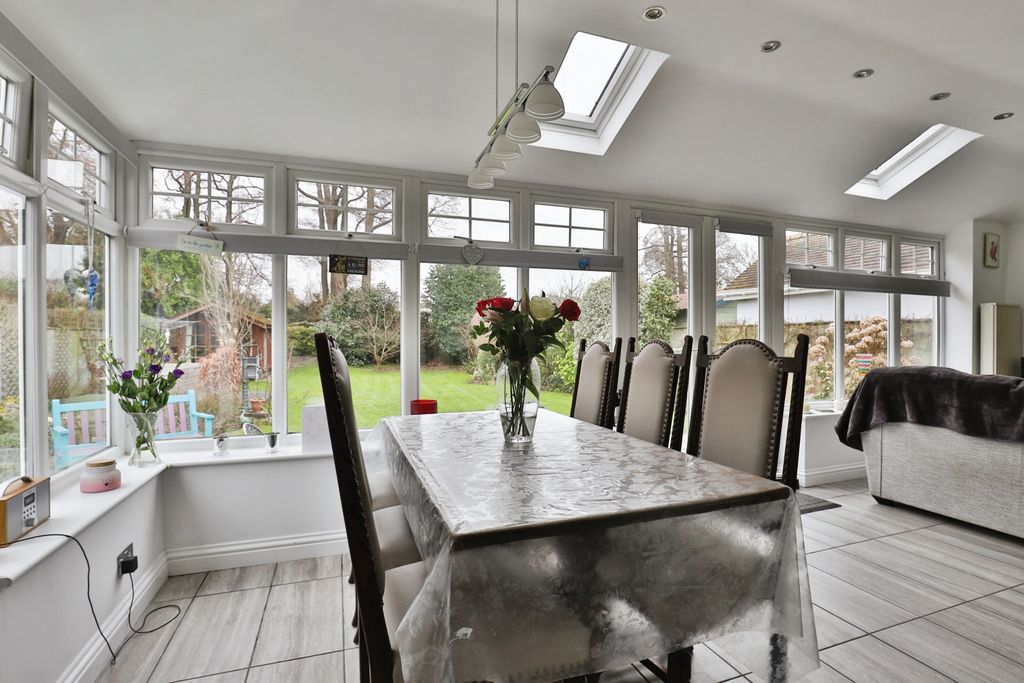 Property photo 2 of 17 Photography