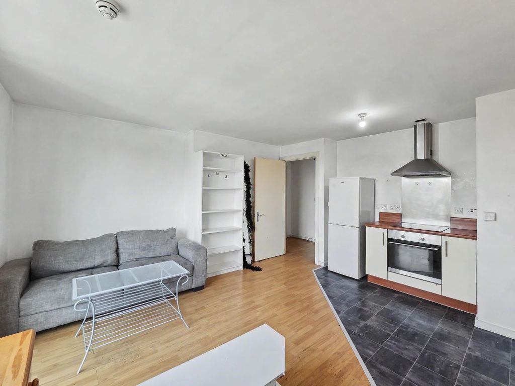 Property photo 3 of 10 Image 3