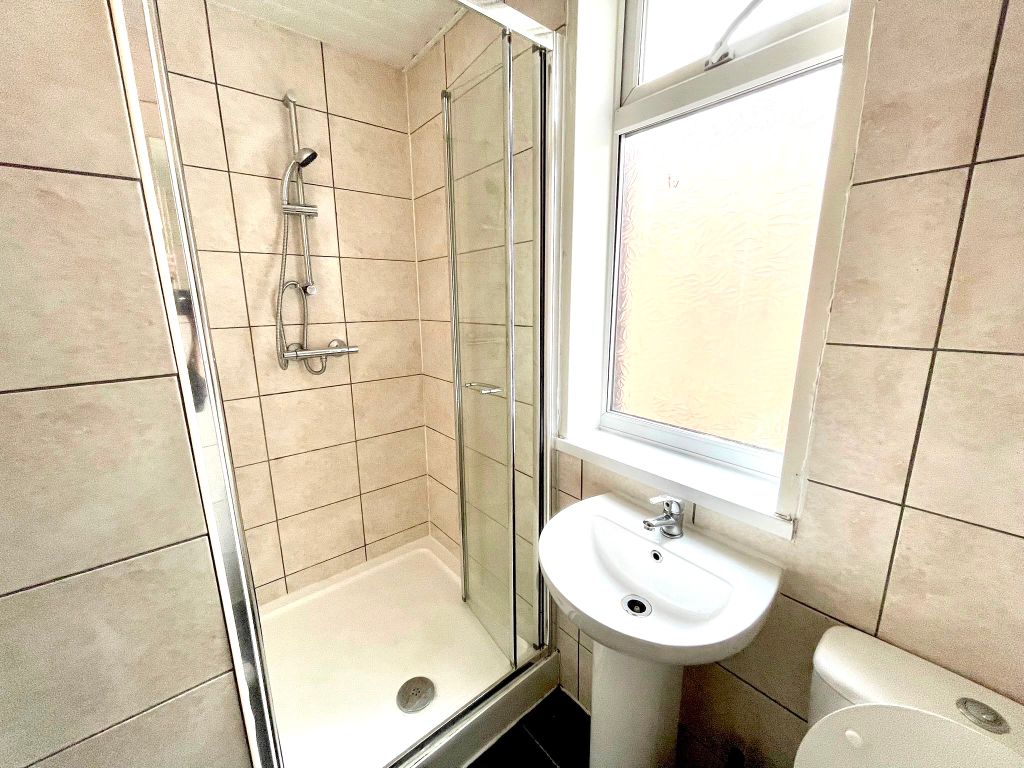 Property photo 3 of 3