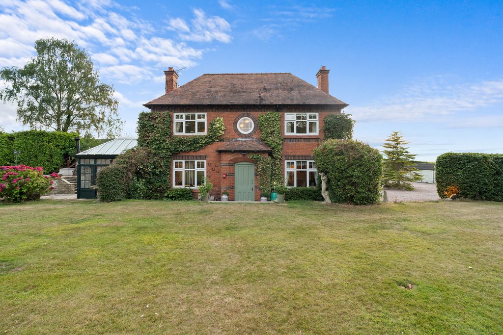 Property photo 1 of 49