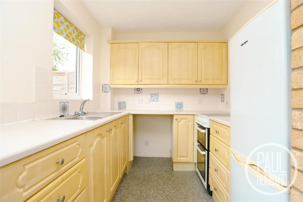 Property photo 3 of 13 Img_2369.Jpg