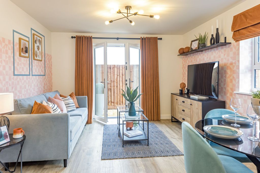 Property photo 3 of 5 The Maldon Lounge Canal Quarter